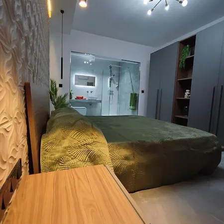 B8 Seaside Luxury With Private Bathroom - Dining Area Shared 4* San Pawl il-Baħar