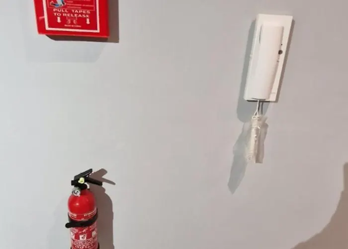 B8 Seaside Luxury With Private Bathroom - Dining Area Shared Maison d'hôtes