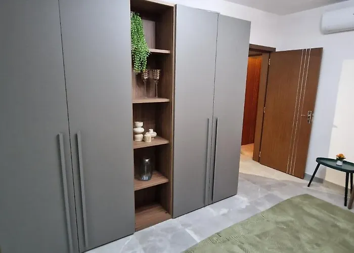 Maison d'hôtes B8 Seaside Luxury With Private Bathroom - Dining Area Shared 4*