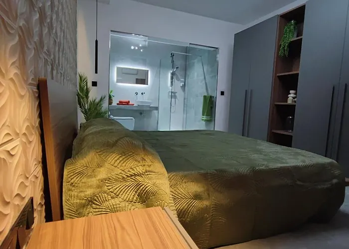 B8 Seaside Luxury With Private Bathroom - Dining Area Shared 4* San Pawl il-Baħar