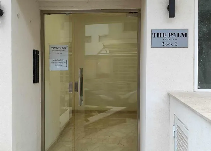 Maison d'hôtes B8 Seaside Luxury With Private Bathroom - Dining Area Shared