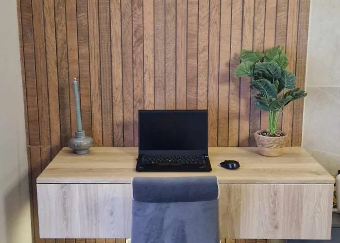 Maison d'hôtes B8 Seaside Luxury With Private Bathroom - Dining Area Shared San Pawl il-Baħar