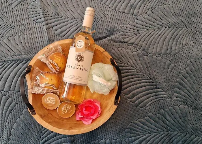 Maison d'hôtes B8 Seaside Luxury With Private Bathroom - Dining Area Shared San Pawl il-Baħar